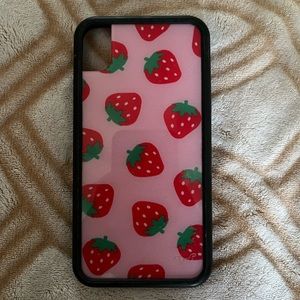 Iphone XR Strawberry Wildflower case